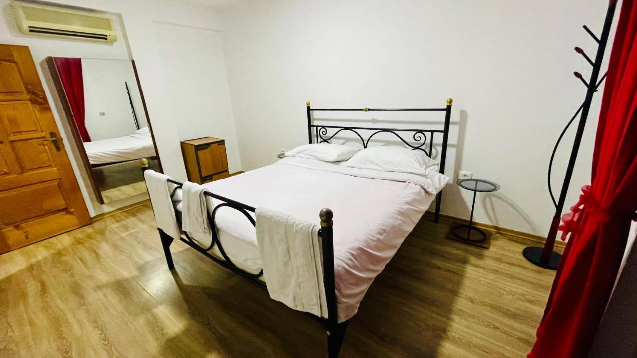 Hotel Drinos 티라나 외부 사진