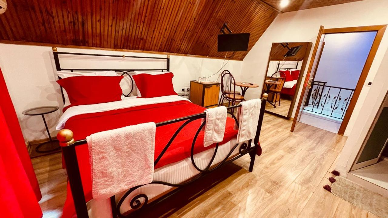 Hotel Drinos 티라나 외부 사진