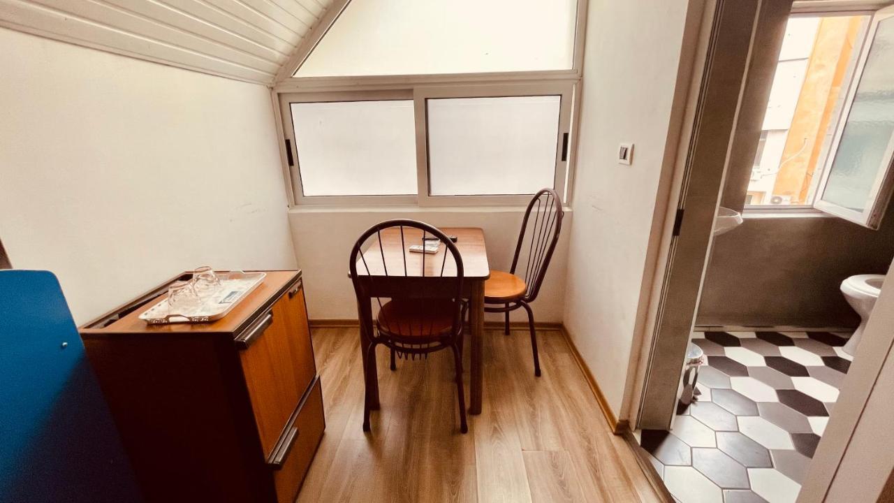 Hotel Drinos 티라나 외부 사진
